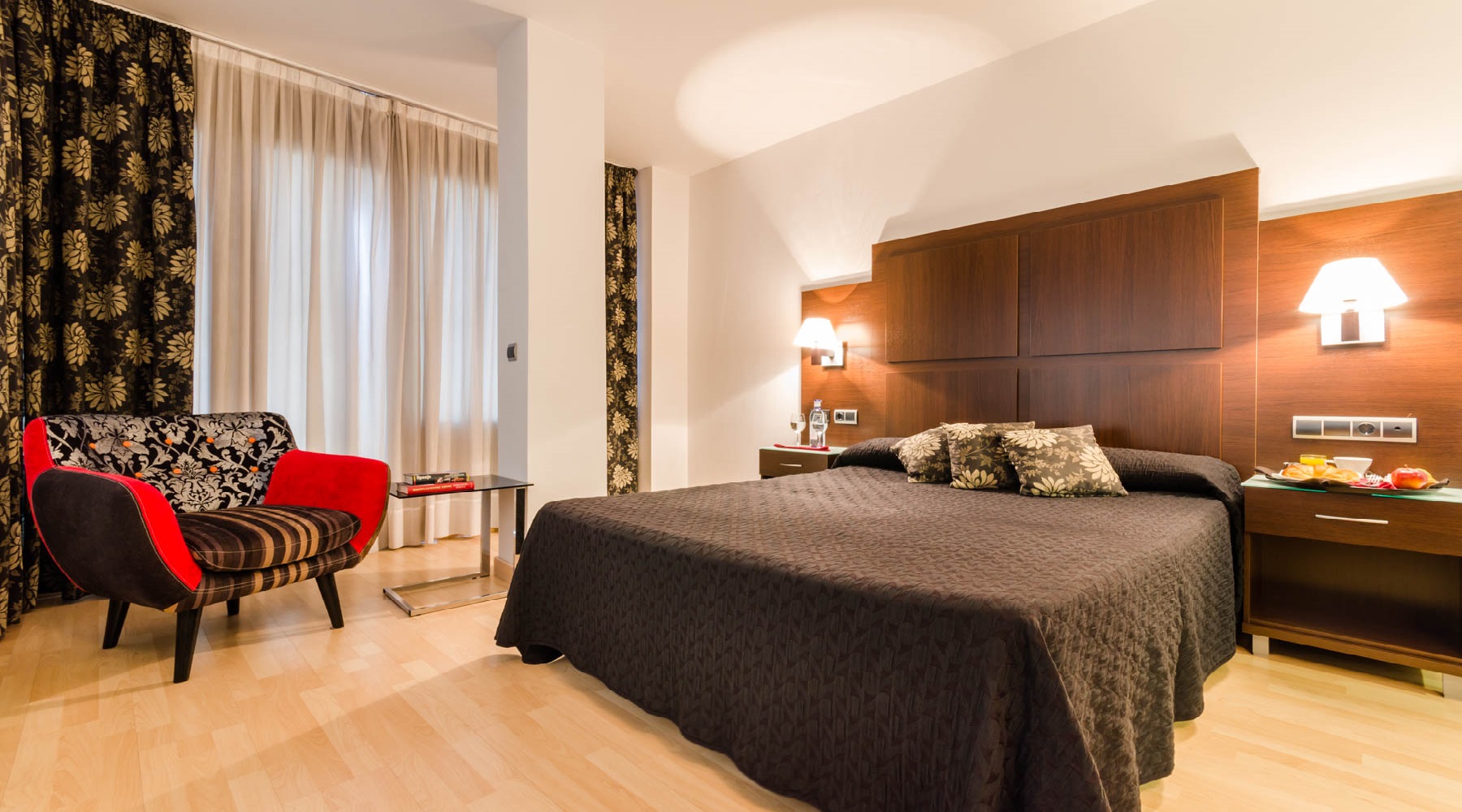 YIT Conquista de Granada  header
